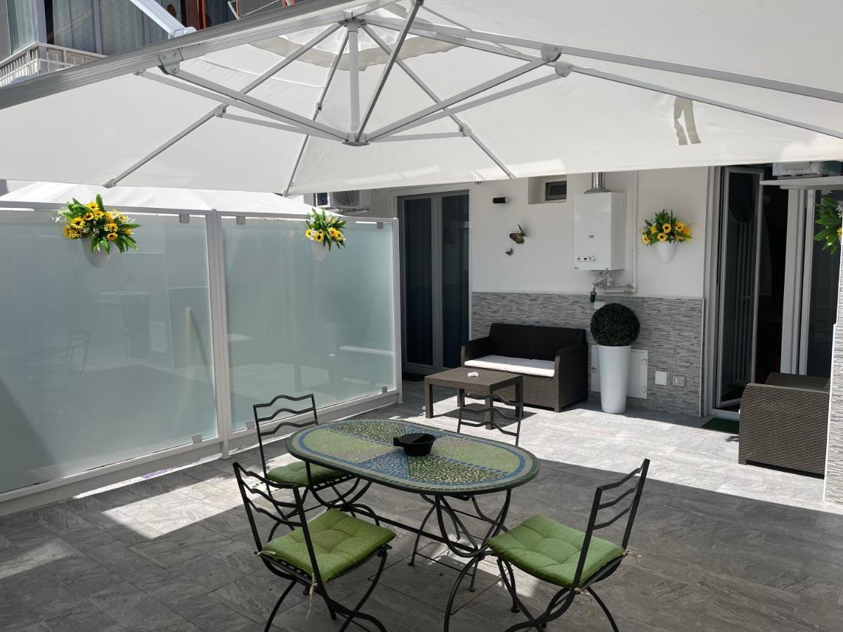 Due Cuori Suite Bari Exterior foto